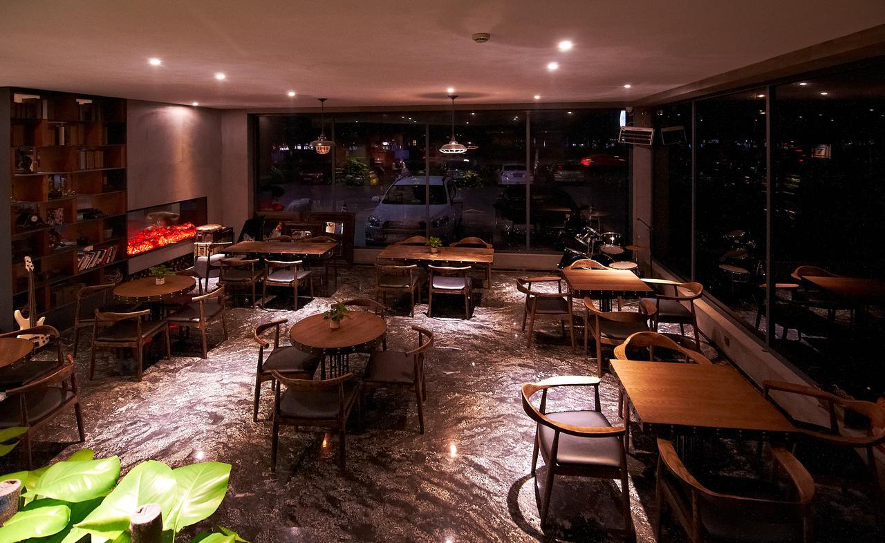 James Joyce Coffetel Hotel Guangzhou Shi Jing City Square Branch المظهر الخارجي الصورة